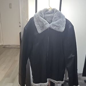 Men's Black Leather Bomber Jacket with Gray Fur Trim